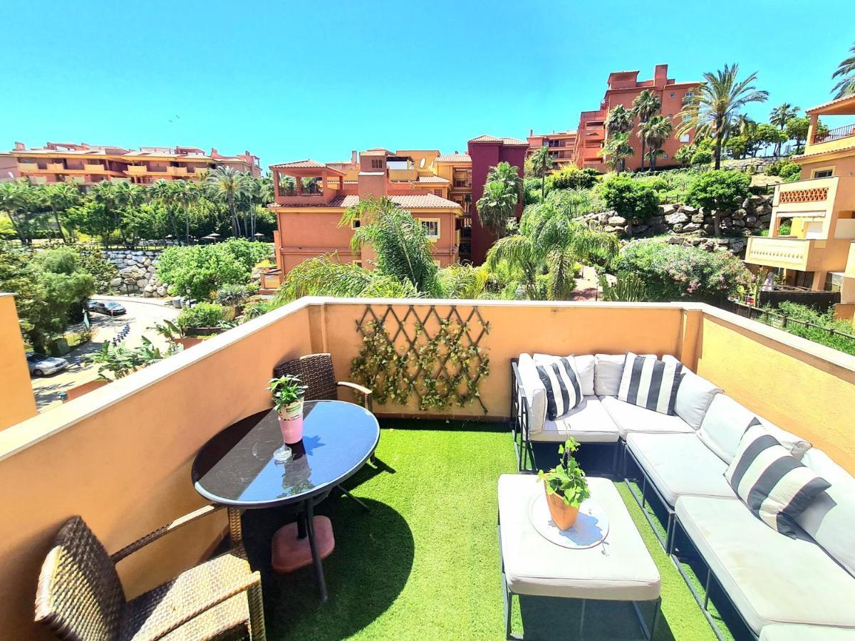 Aa Guest - Reserva De Marbella Golf Course Eco 外观 照片