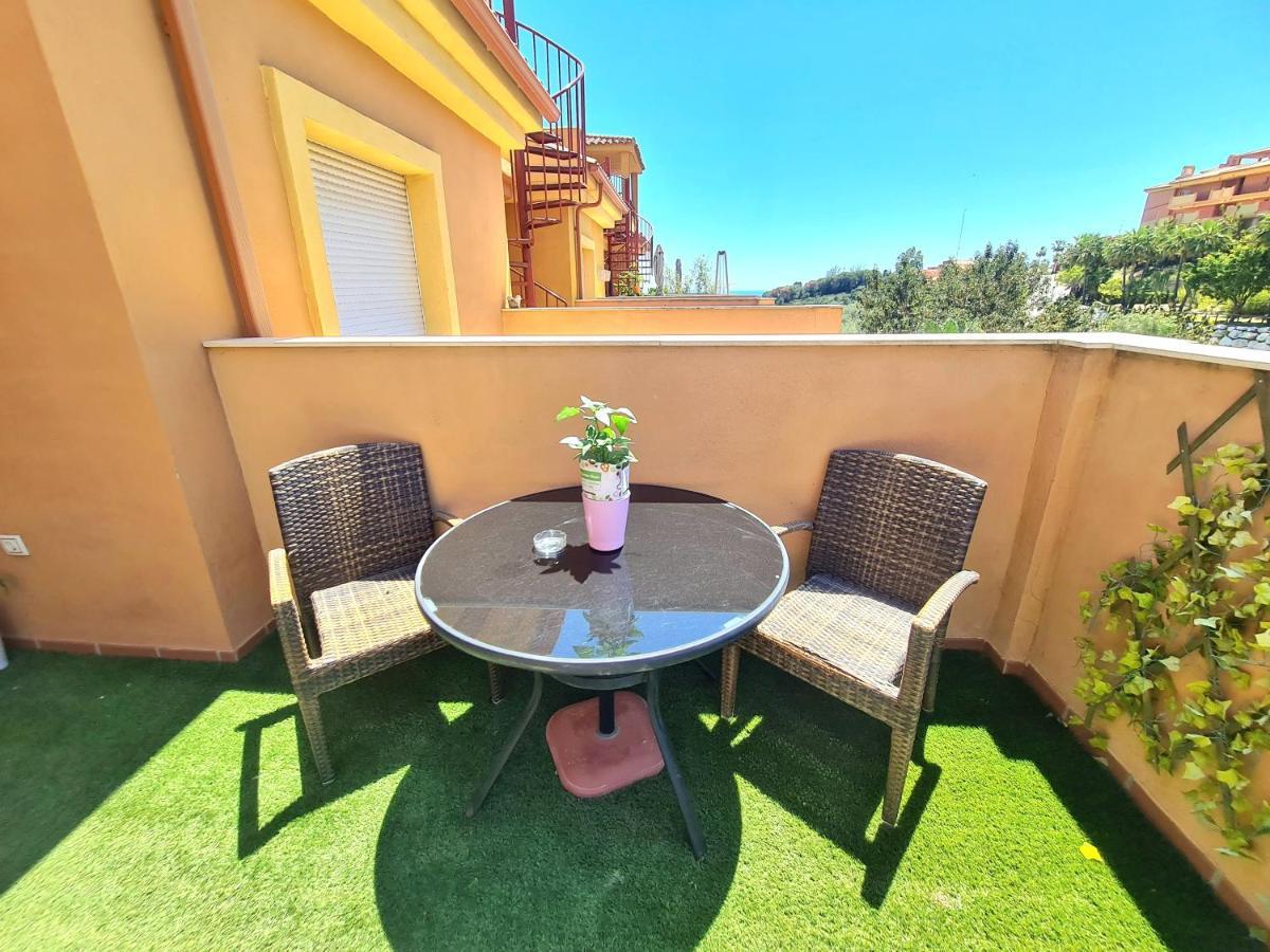 Aa Guest - Reserva De Marbella Golf Course Eco 外观 照片