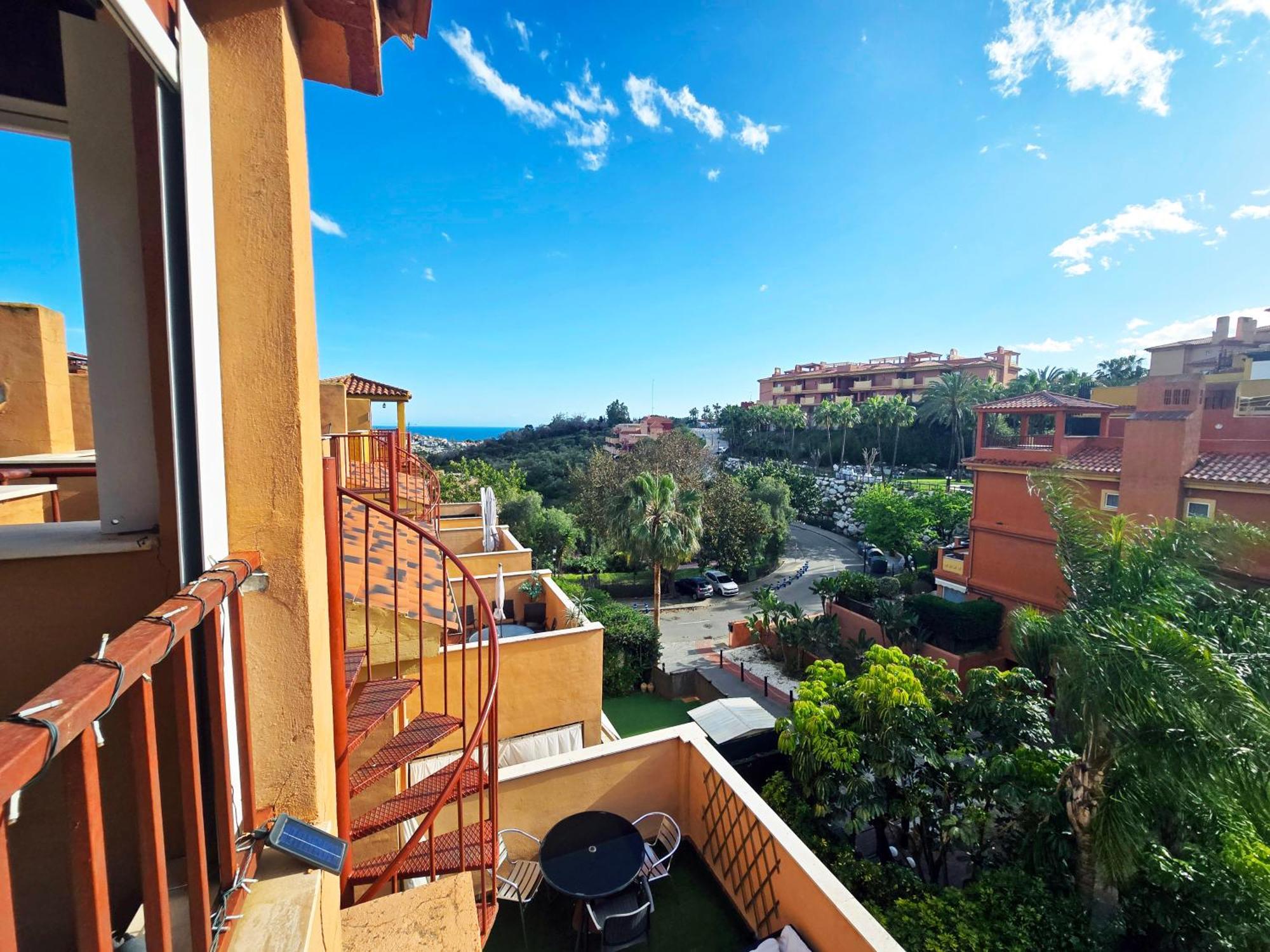 Aa Guest - Reserva De Marbella Golf Course Eco 外观 照片